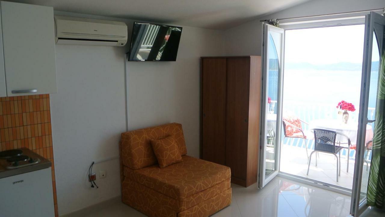 View On Th Sea Pisak Apartment Exterior foto